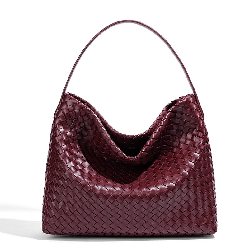 large-capacity woven shoulder bag